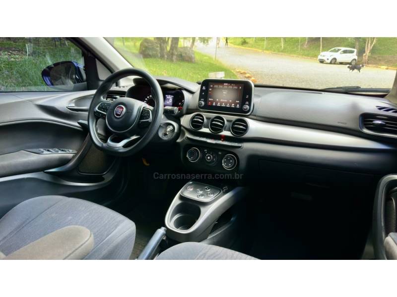 FIAT - CRONOS - 2018/2019 - Preta - R$ 49.900,00