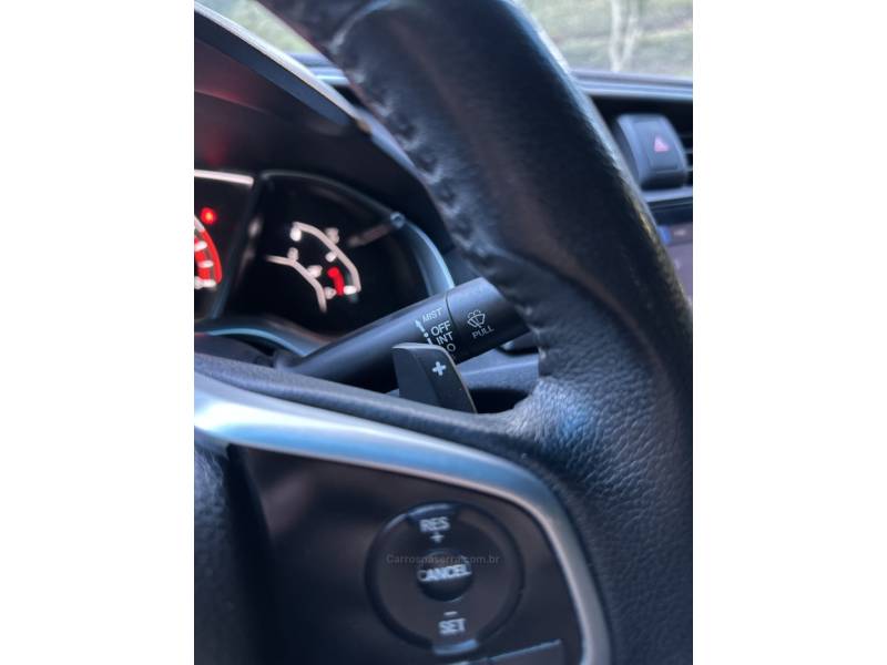 HONDA - CIVIC - 2017/2018 - Preta - R$ 107.900,00