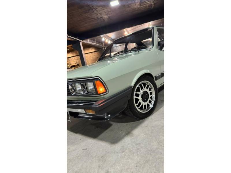 VOLKSWAGEN - PASSAT - 1983/1983 - Verde - R$ 29.900,00