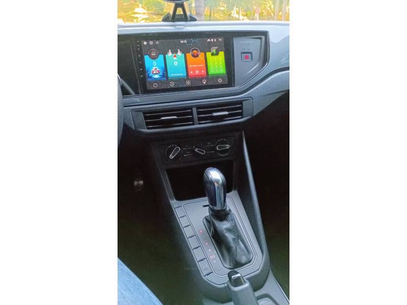 VOLKSWAGEN - POLO - 2019/2020 - Branca - R$ 75.000,00