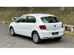 VOLKSWAGEN - GOL - 2016/2016 - Branca - R$ 38.000,00