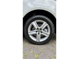 VOLKSWAGEN - FOX - 2015/2016 - Branca - R$ 52.900,00