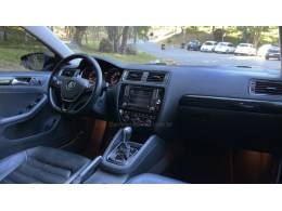 VOLKSWAGEN - JETTA - 2016/2016 - Preta - R$ 92.900,00