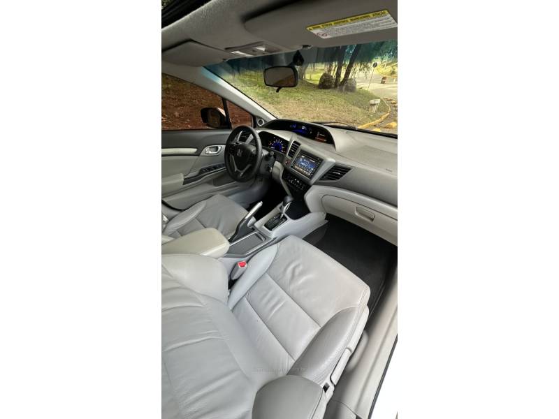 HONDA - CIVIC - 2012/2012 - Branca - R$ 77.900,00